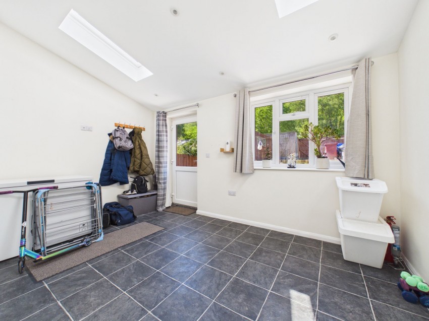 Images for Eskin Close, Tilehurst, RG30