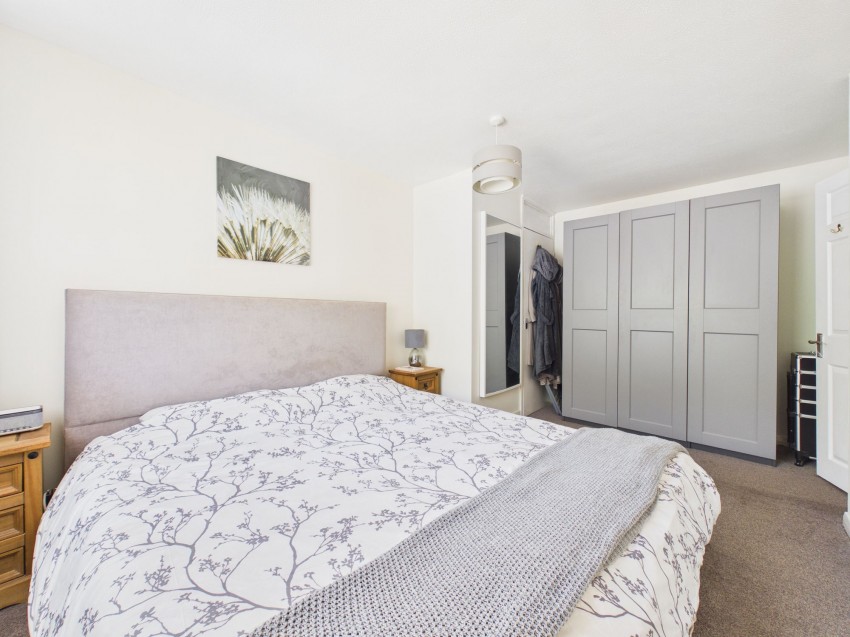 Images for Eskin Close, Tilehurst, RG30