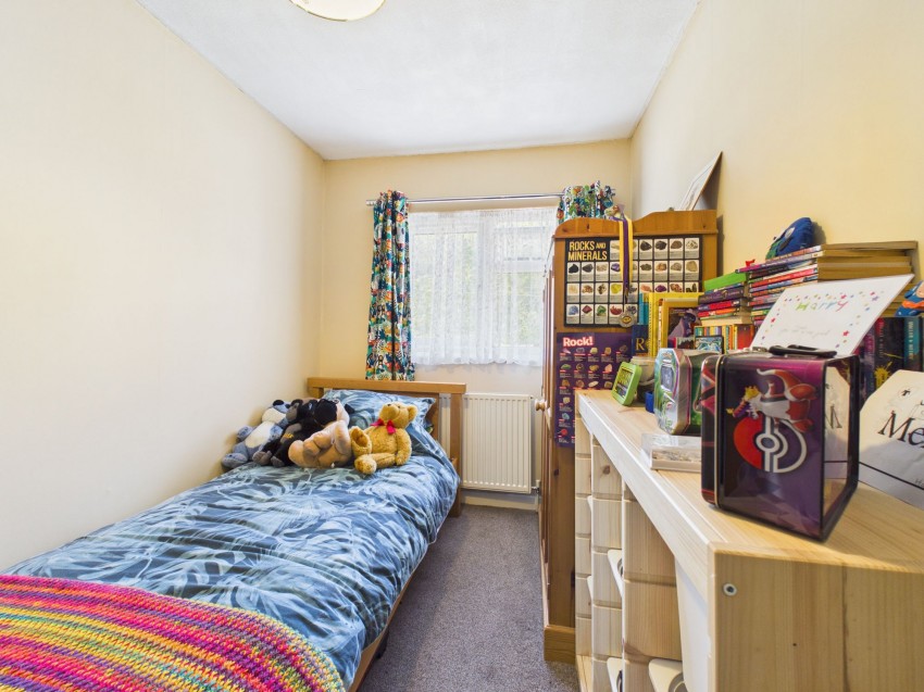 Images for Eskin Close, Tilehurst, RG30