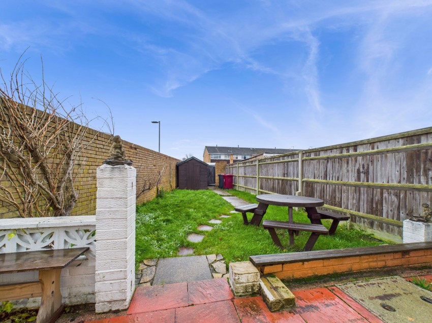 Images for Poole Close, Tilehurst, RG30