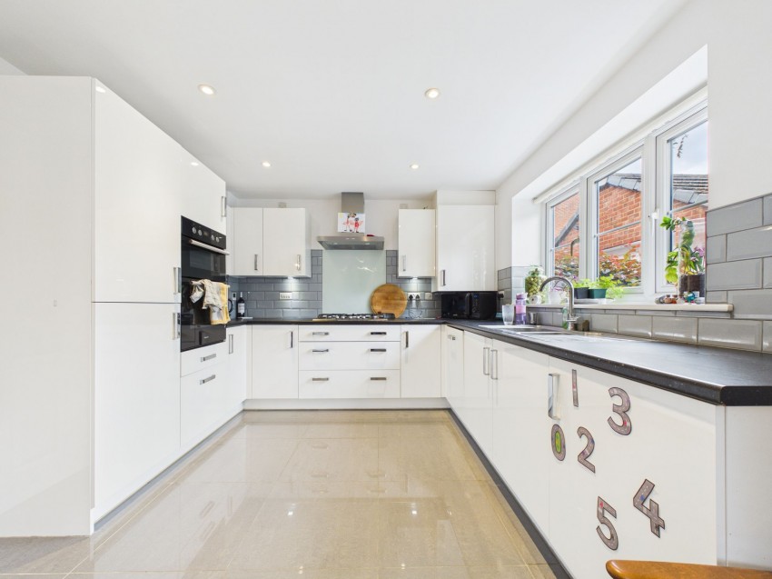 Images for Lailey Path, Shinfield, RG2