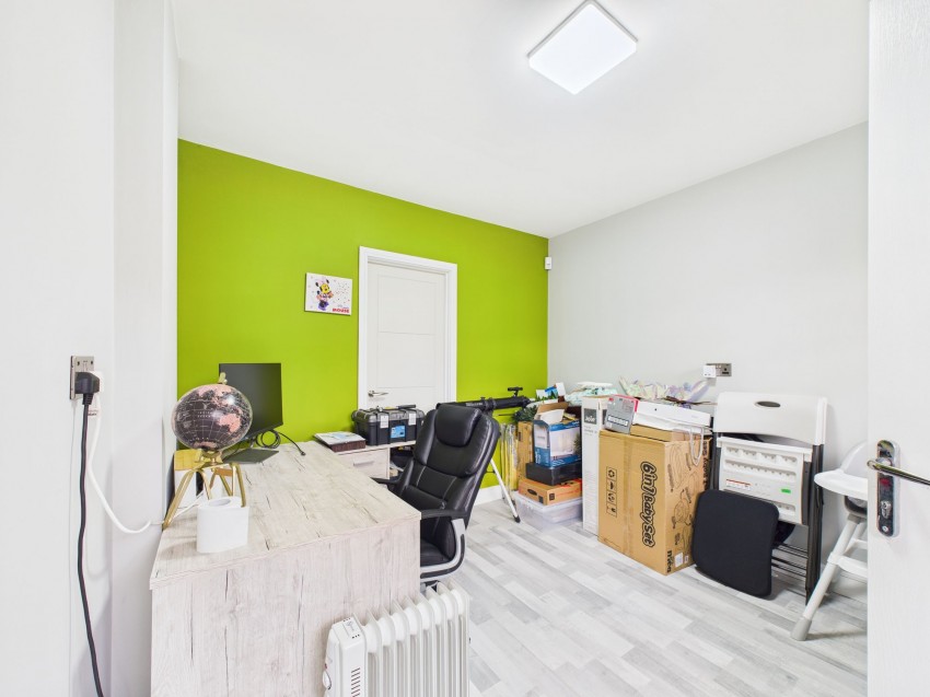 Images for Appleton Way, Shinfield, RG2