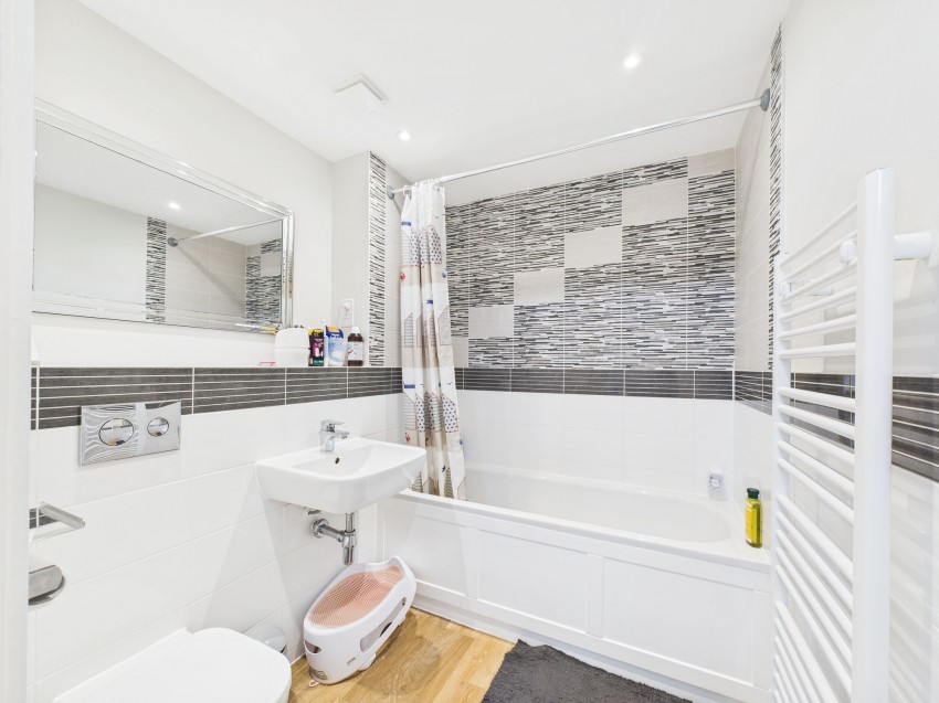 Images for Appleton Way, Shinfield, RG2