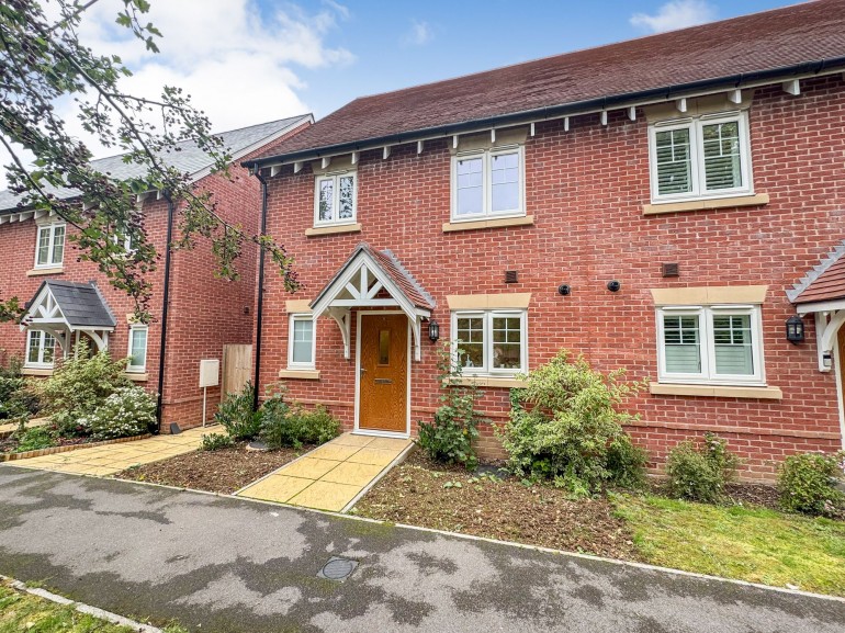 Reed Gardens, Woolhampton, RG7