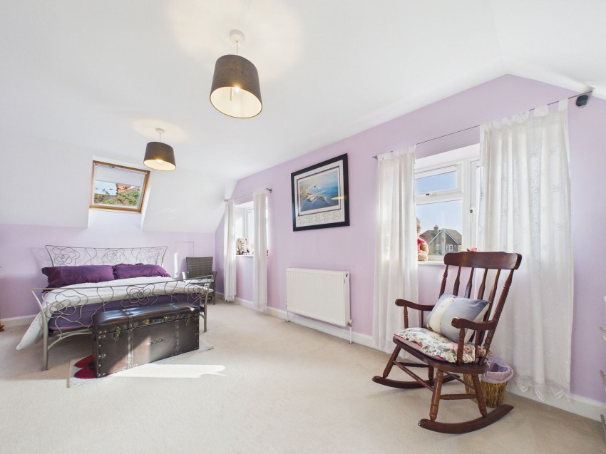 Images for Pangbourne Road, Upper Basildon, RG8
