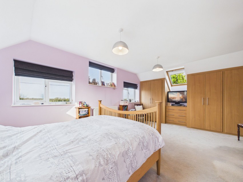 Images for Pangbourne Road, Upper Basildon, RG8