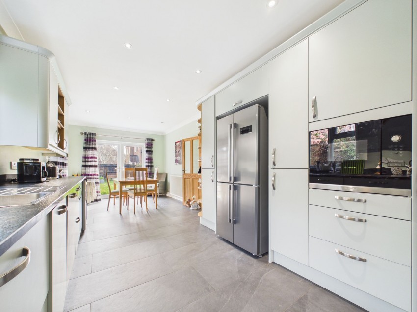 Images for Pangbourne Road, Upper Basildon, RG8
