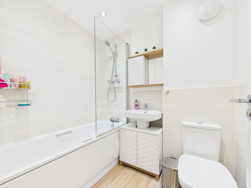 Images for Shipridge Drive, Spencers Wood, RG7