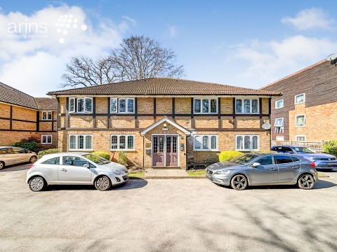 View Full Details for Aragon Court, Bracknell, RG12