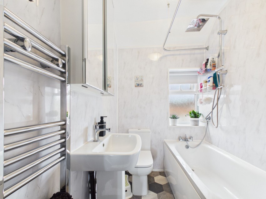 Images for Brixham Road, Reading, RG2
