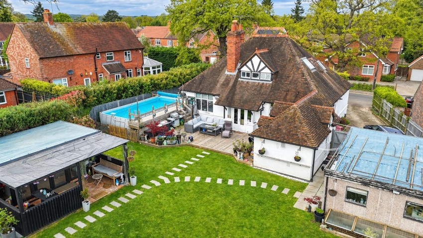 Images for Armour Hill, Tilehurst, RG31