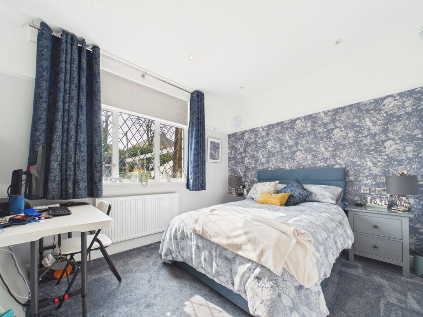 Images for Armour Hill, Tilehurst, RG31