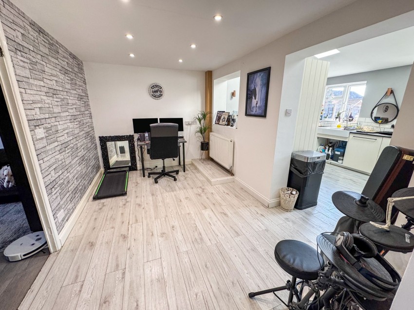 Images for Calshot Place, Calcot, RG31