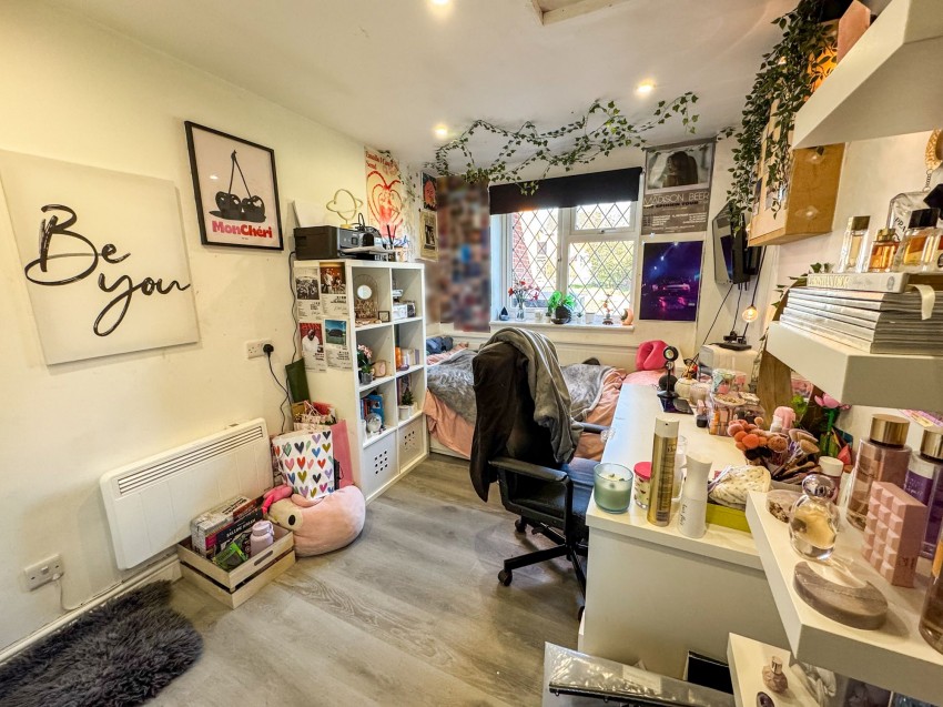 Images for Calshot Place, Calcot, RG31