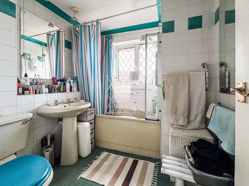 Images for Calshot Place, Calcot, RG31