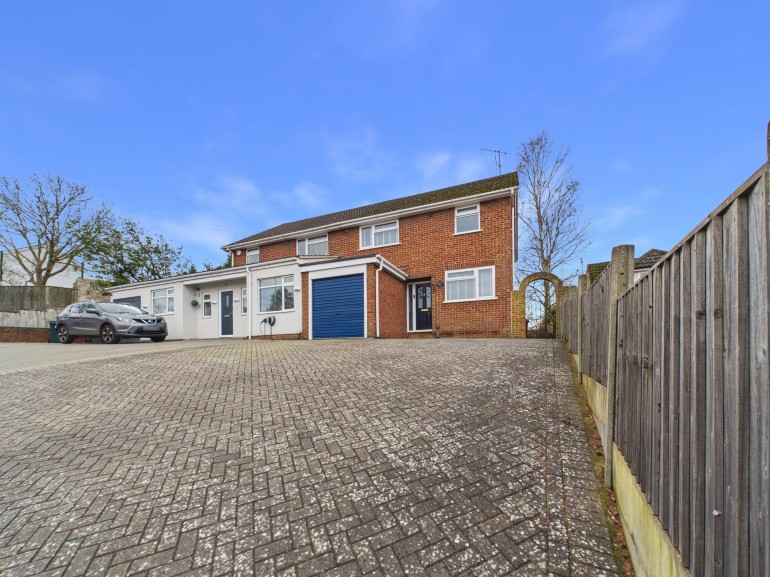 Chapel Hill, Tilehurst, RG31