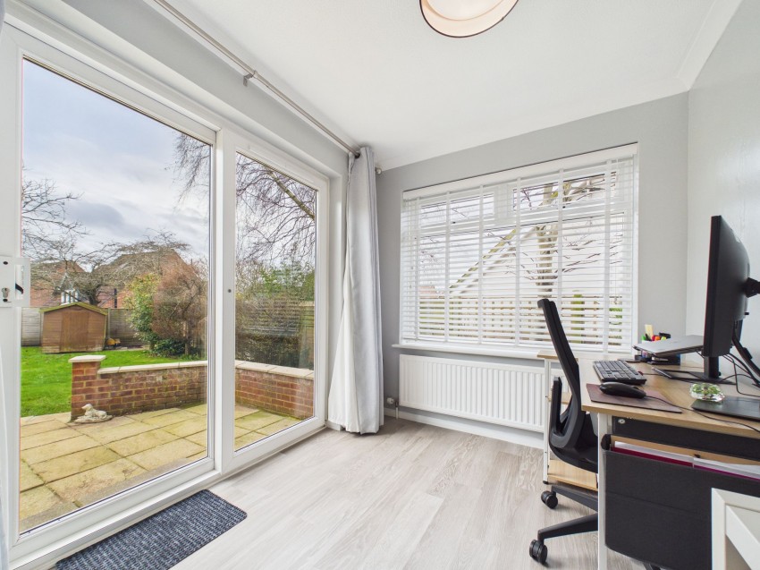 Images for Chapel Hill, Tilehurst, RG31