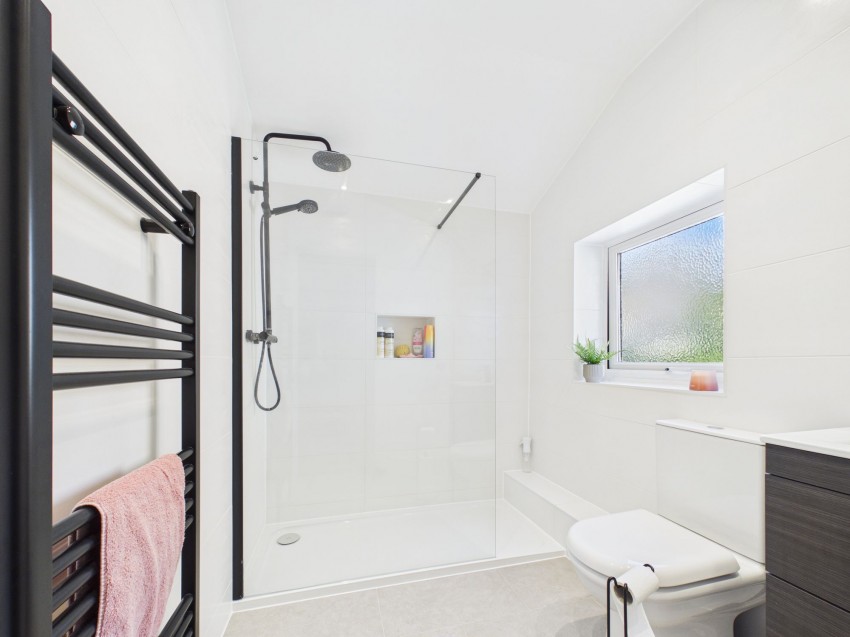 Images for Marshall Close, Purley On Thames, RG8