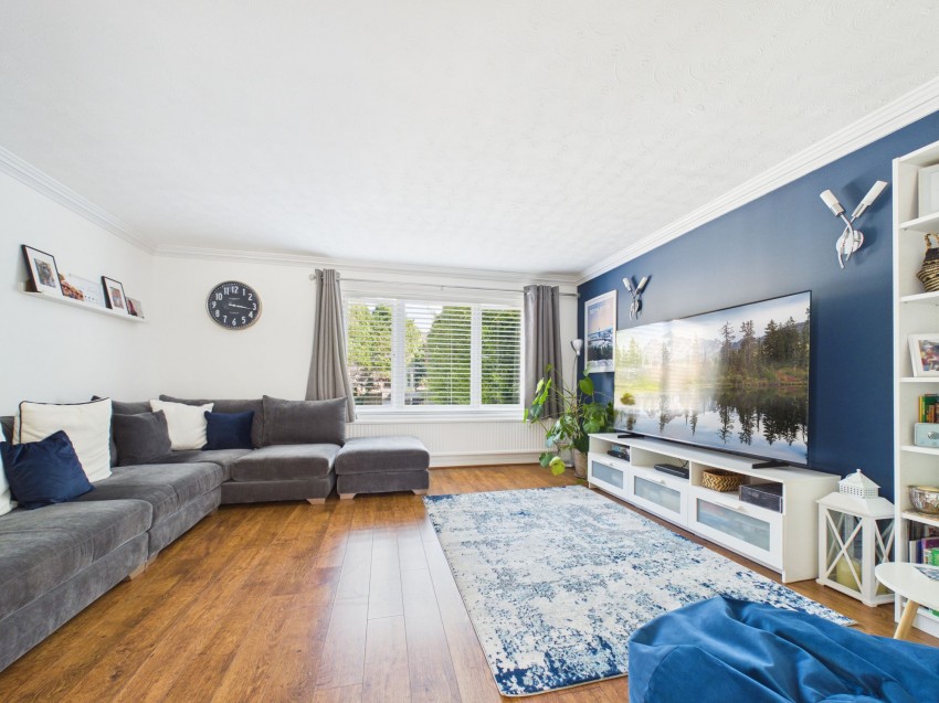 Images for Marshall Close, Purley On Thames, RG8