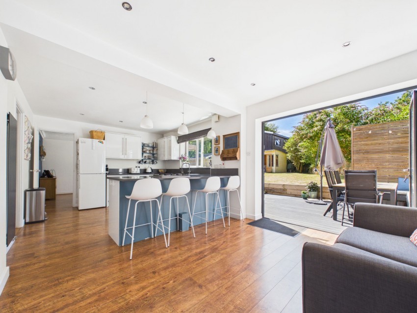 Images for Marshall Close, Purley On Thames, RG8