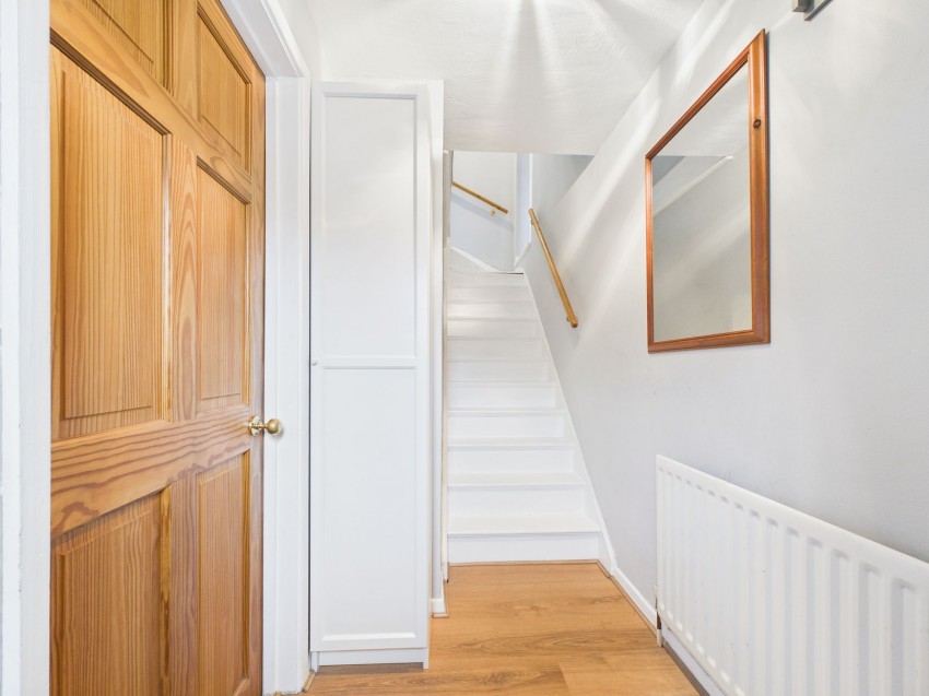 Images for Tilling Close, Tilehurst, RG31