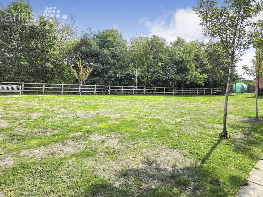 Images for Englefield Place, Earley, RG6