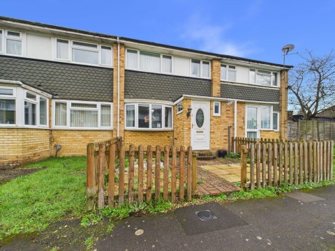 View Full Details for Poole Close, Tilehurst, RG30