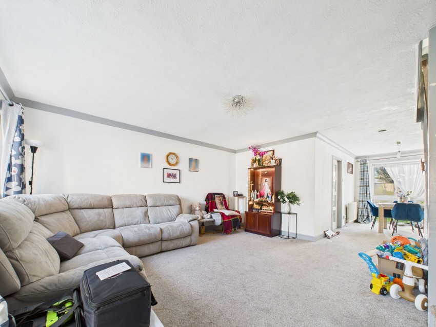 Images for Elvaston Way, Tilehurst, RG30