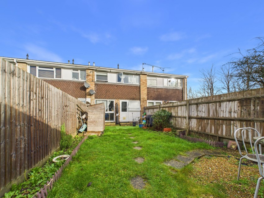 Images for Elvaston Way, Tilehurst, RG30