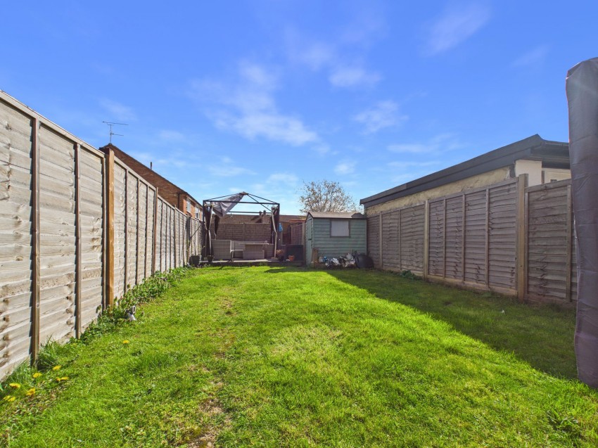 Images for Kentwood Hill, Tilehurst, RG31