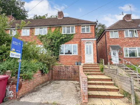 View Full Details for Thirlmere Avenue, Tilehurst, RG30
