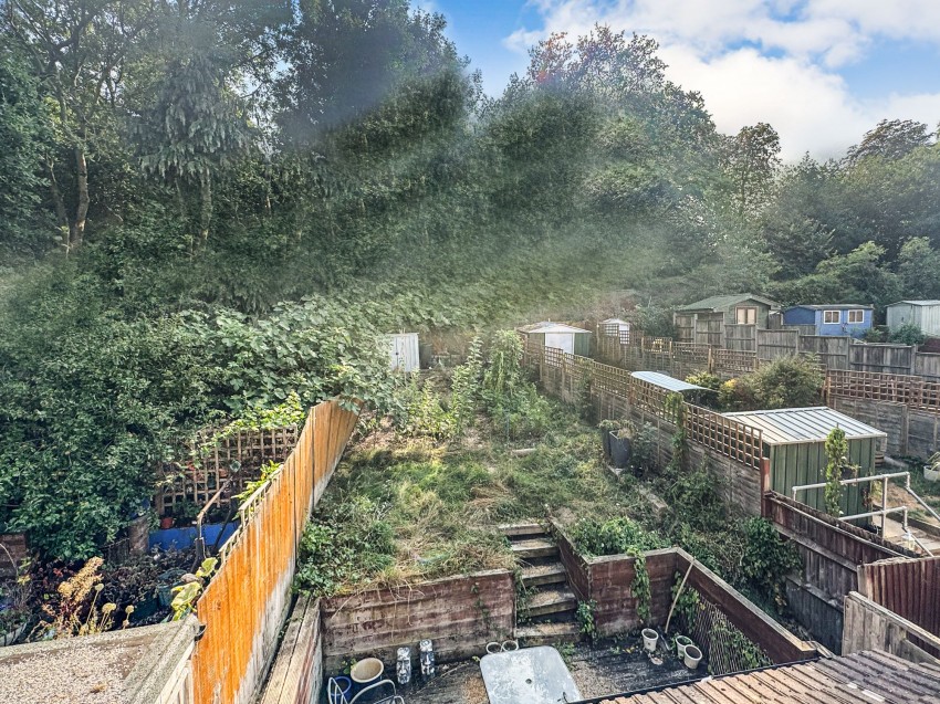 Images for Thirlmere Avenue, Tilehurst, RG30