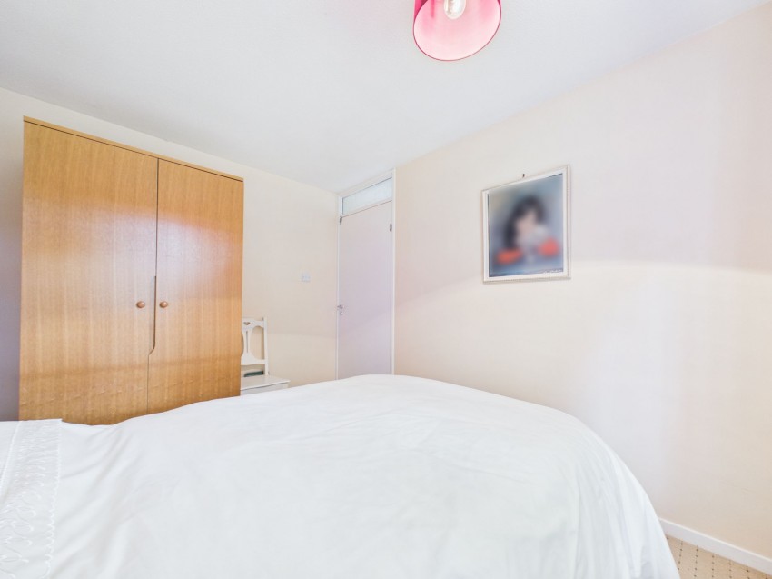 Images for Mayfair, Tilehurst, RG30