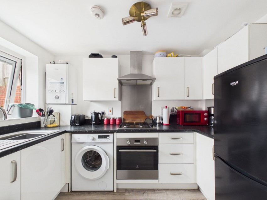Images for Regis Park Road, Reading, RG6