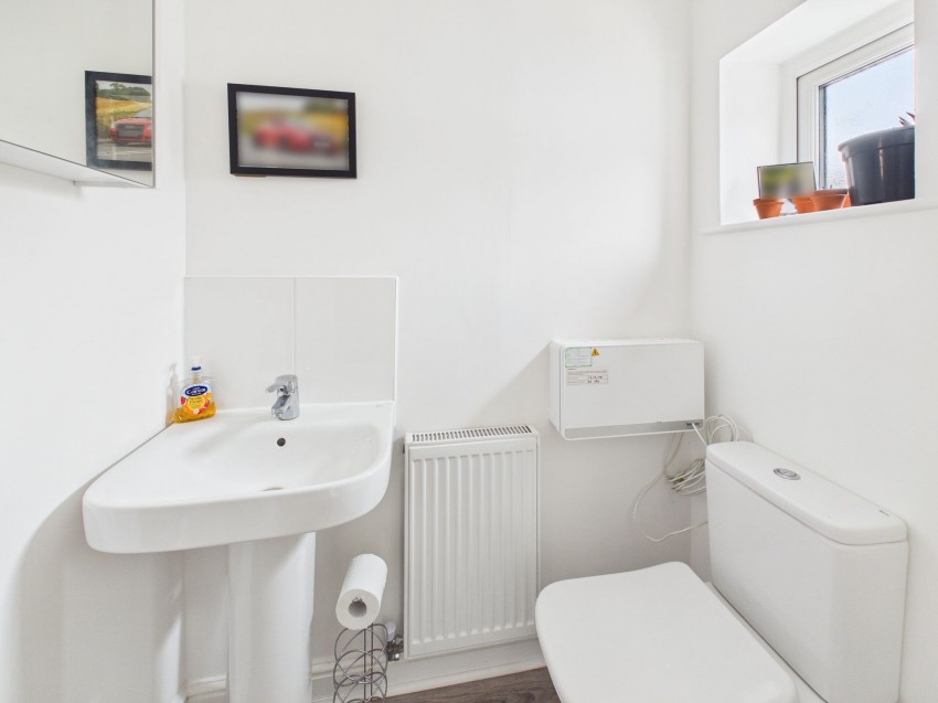 Images for Regis Park Road, Reading, RG6