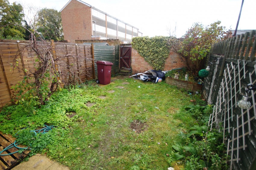 Images for Elvaston Way, Tilehurst, RG30