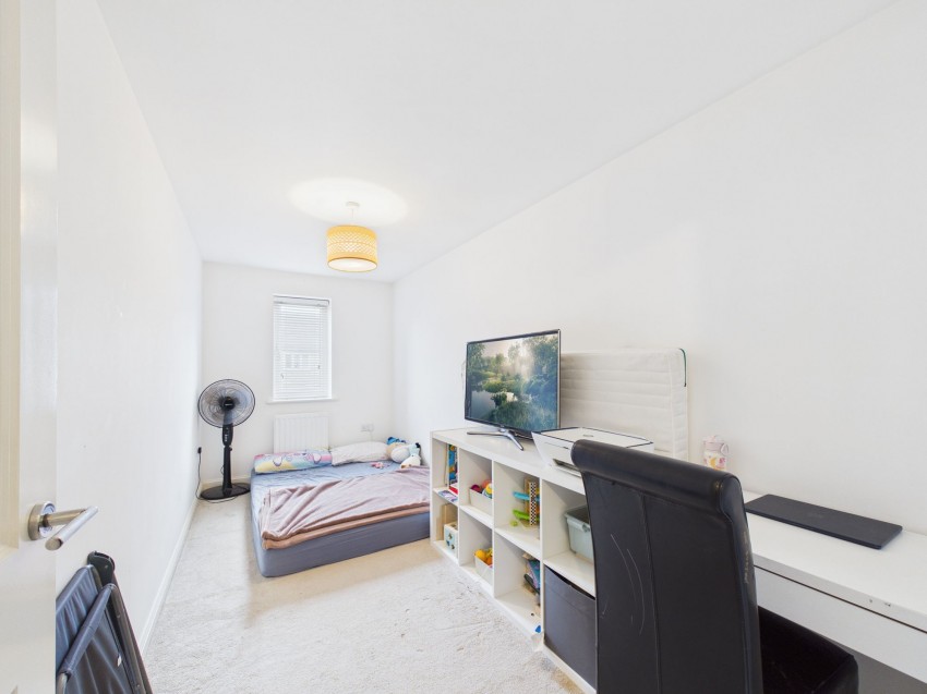 Images for Duffet Drive, Winnersh, RG41