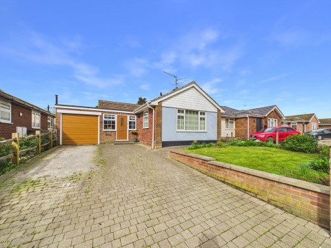 View Full Details for Skilton Road, Tilehurst, RG31