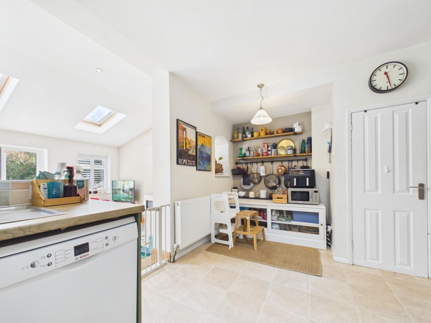 Images for Kentwood Hill, Tilehurst, RG31