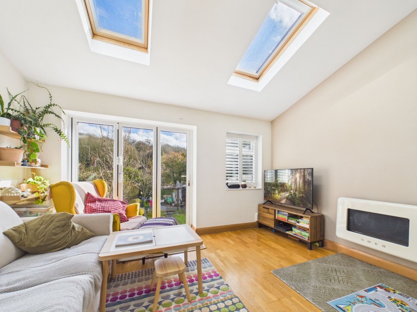 Images for Kentwood Hill, Tilehurst, RG31