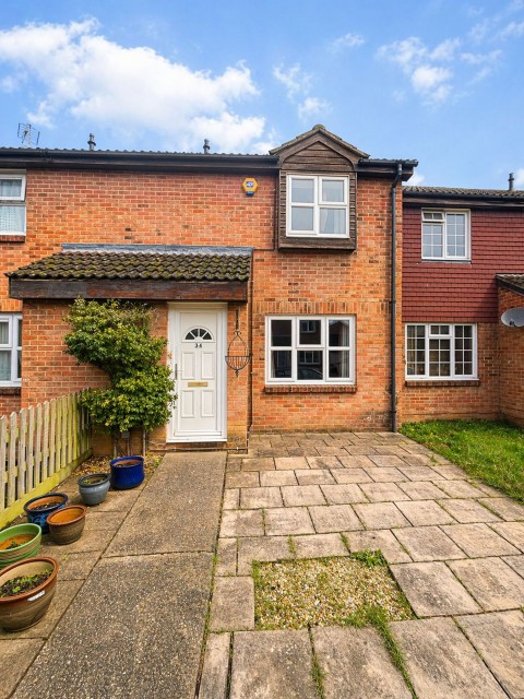 View Full Details for Pemberton Gardens, Calcot, RG31