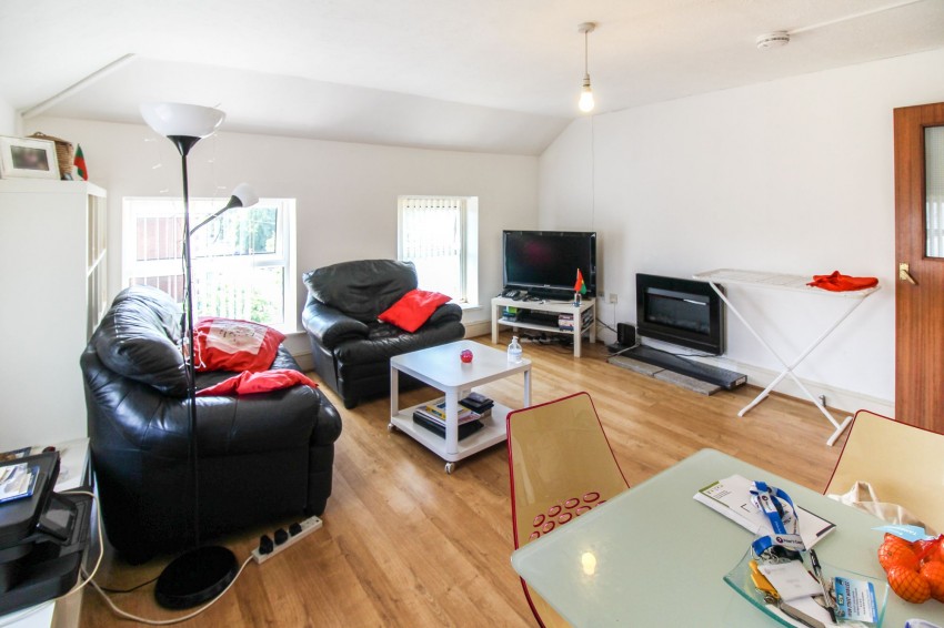 Images for Tilehurst Road, Windsor Court, RG1
