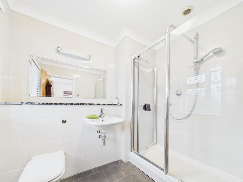 Images for Bath Road, Calcot, RG31