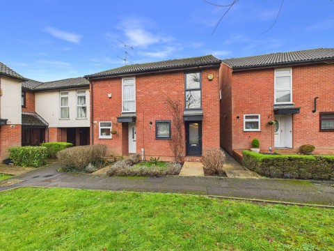 View Full Details for Carshalton Way, Lower Earley, RG6