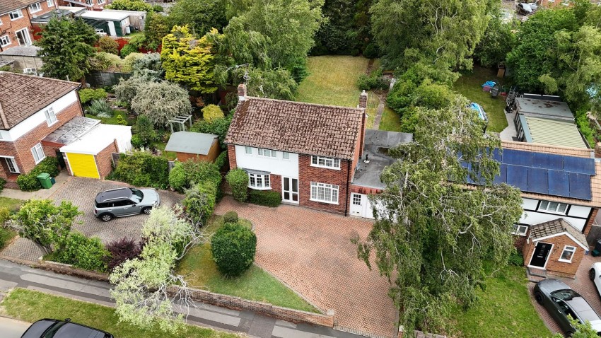 Images for Clanfield Crescent, Tilehurst, RG31