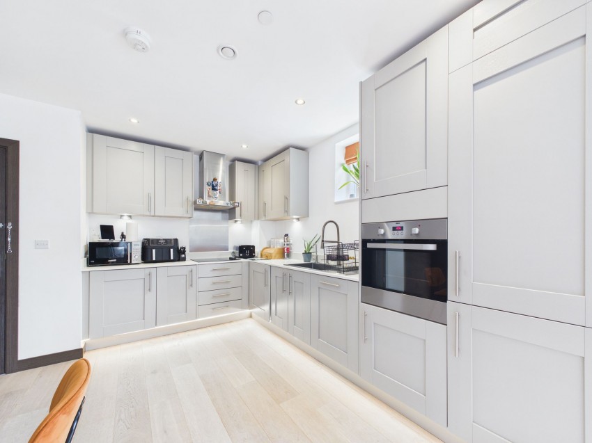 Images for Berkeley Avenue, Reading, RG1