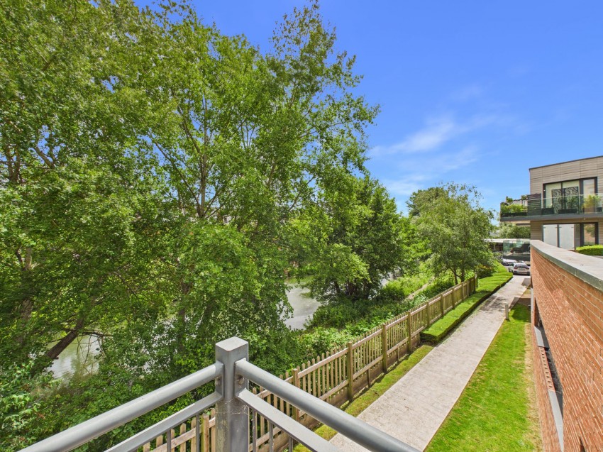 Images for Berkeley Avenue, Reading, RG1