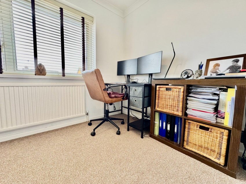 Images for Berkshire Drive, Tilehurst, RG31