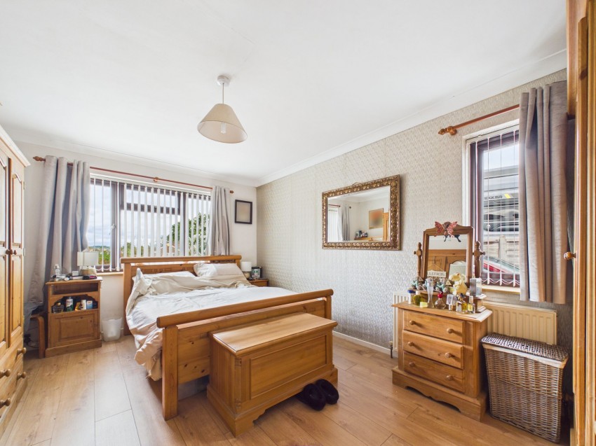 Images for Shipton Close, Tilehurst, RG31