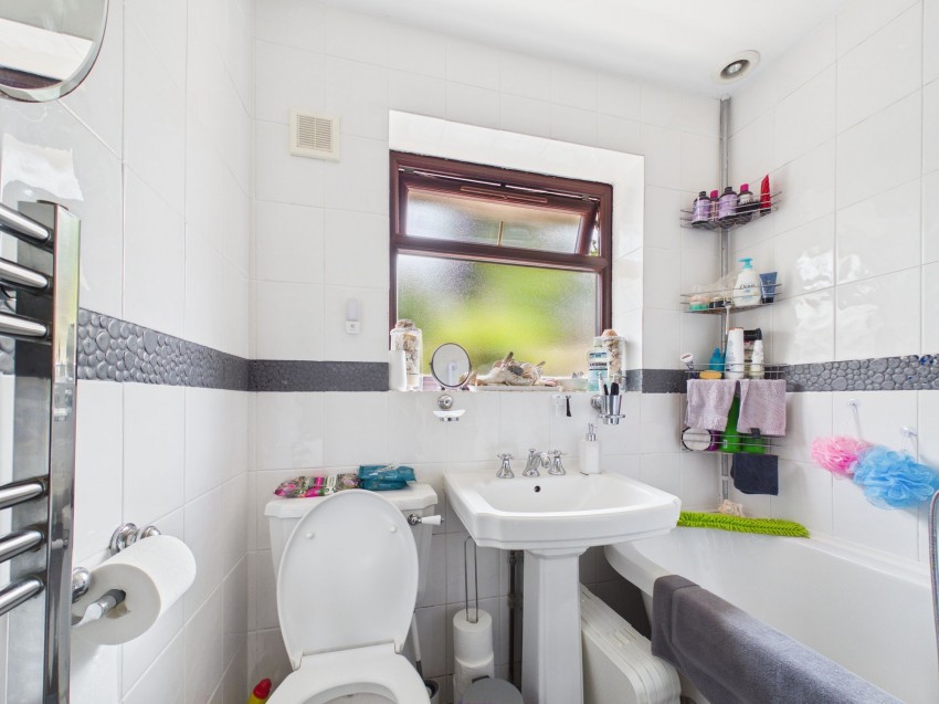 Images for Shipton Close, Tilehurst, RG31
